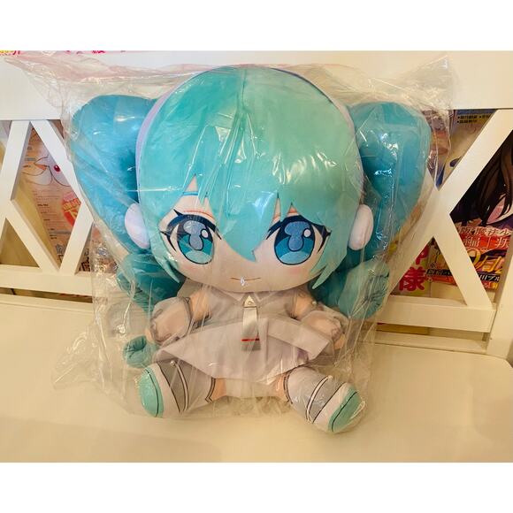 Hatsune Miku Jumbo 2021 EXPO Giant Plush - Picture 1 of 4